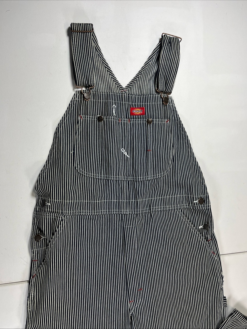 Dickies Overalls Men’s 32x30 Striped Conductor Railroad Cotton Bib NWT - Picture 4 of 12